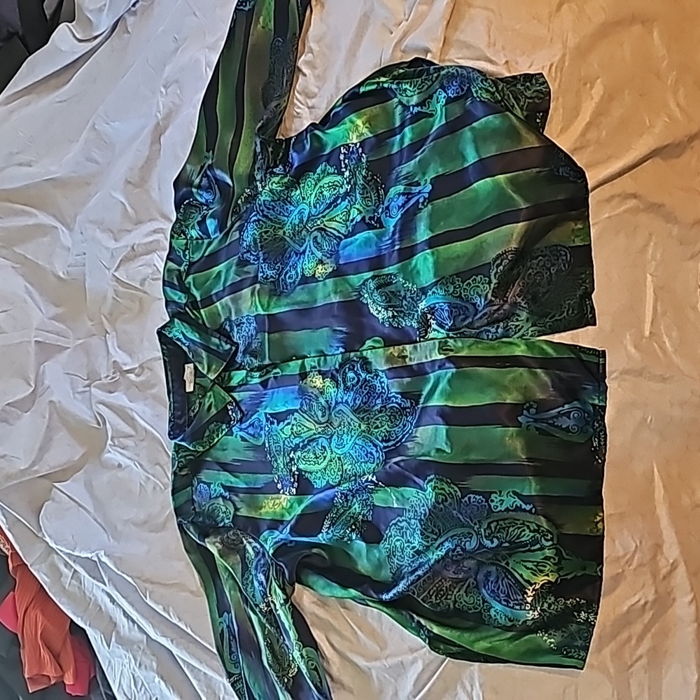 100% polyester blouse